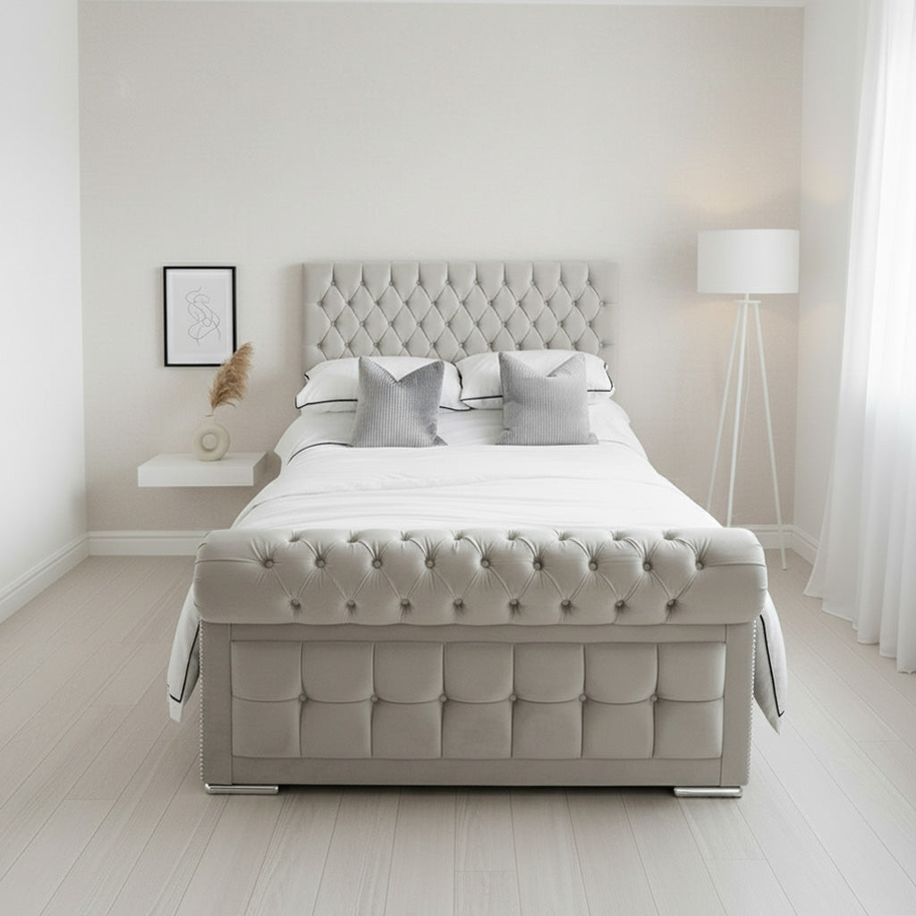 Berkeley Chesterfield Bed thumbnail 2