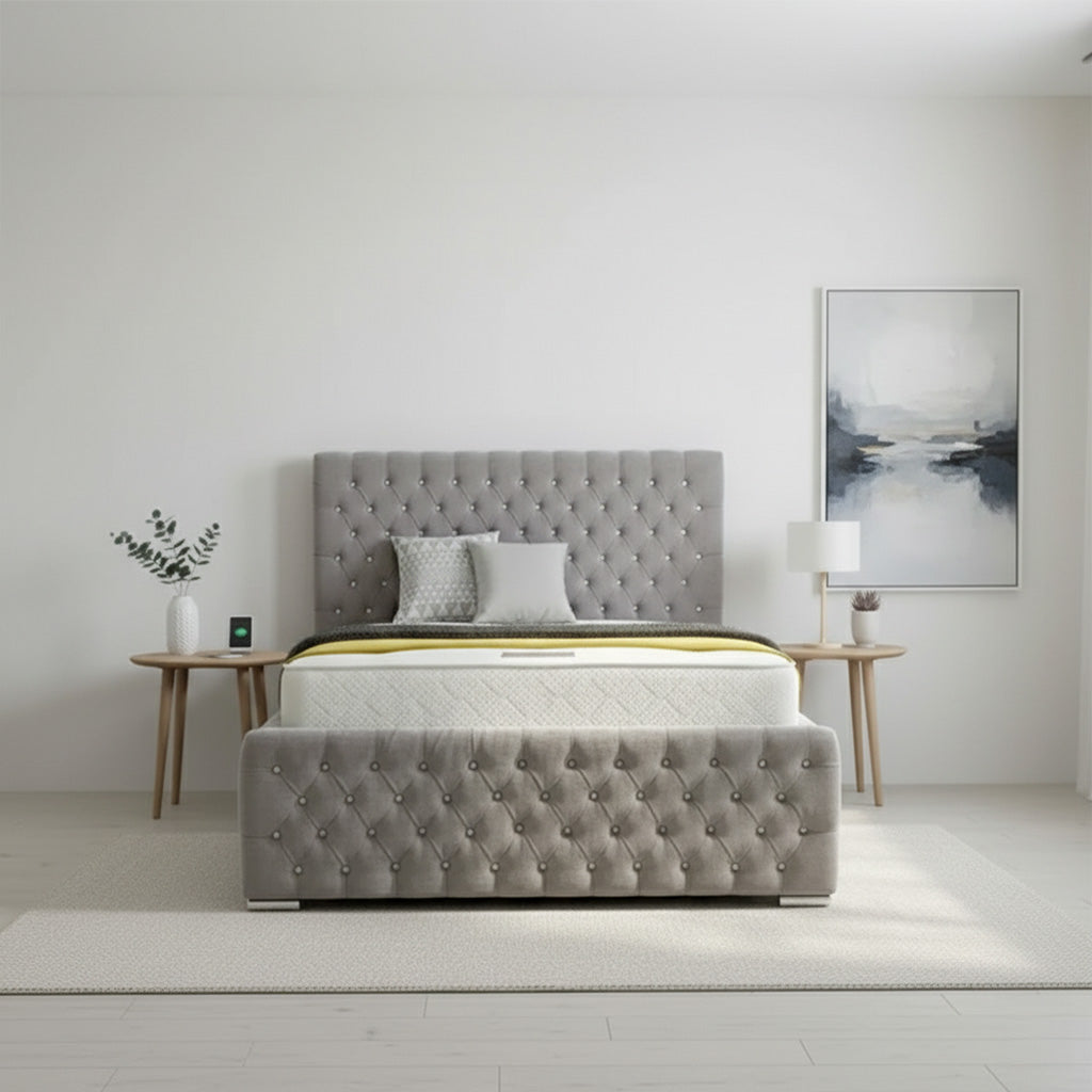 Juniperfield Chesterfield Bed thumbnail 2