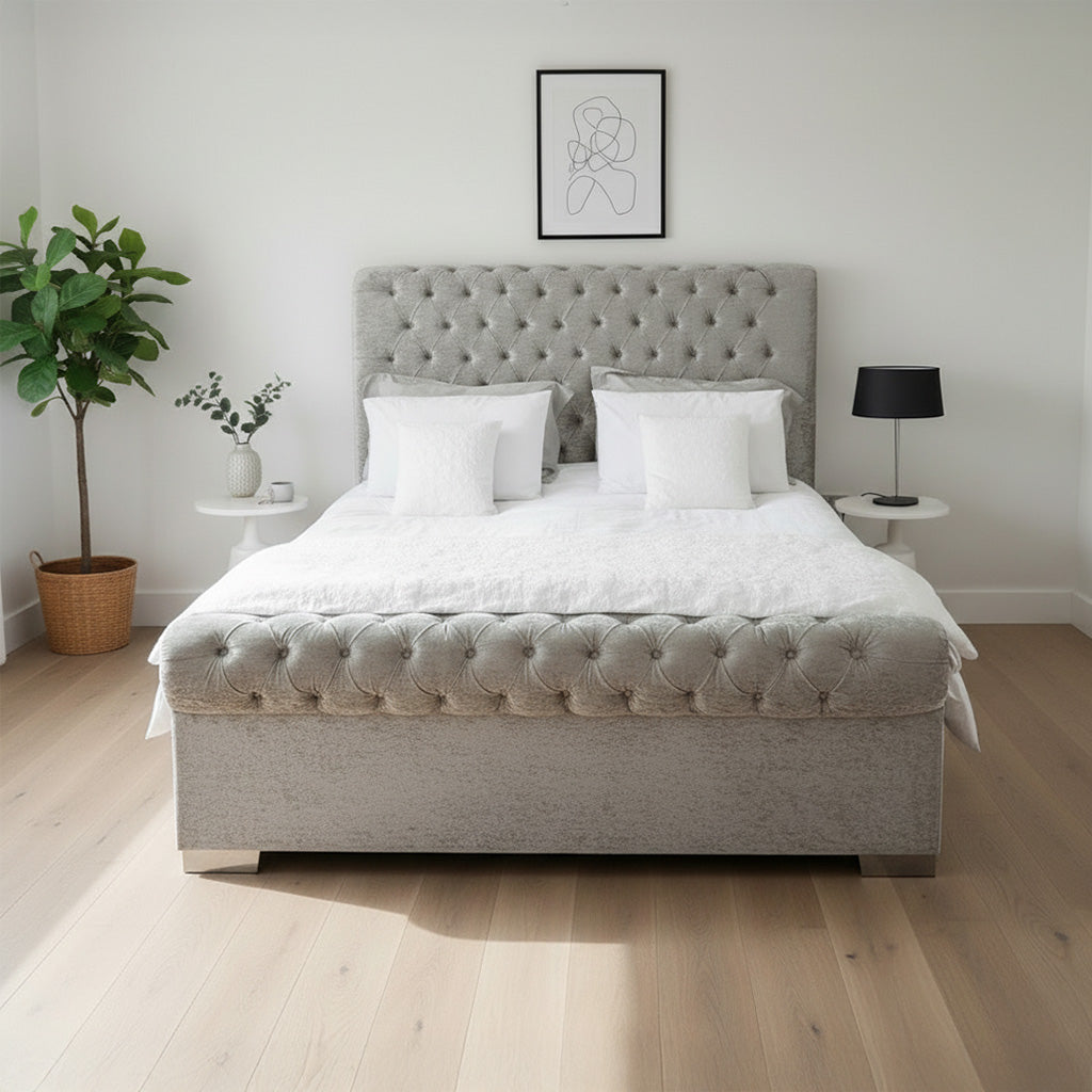 Blenheim Chesterfield Bed thumbnail 2