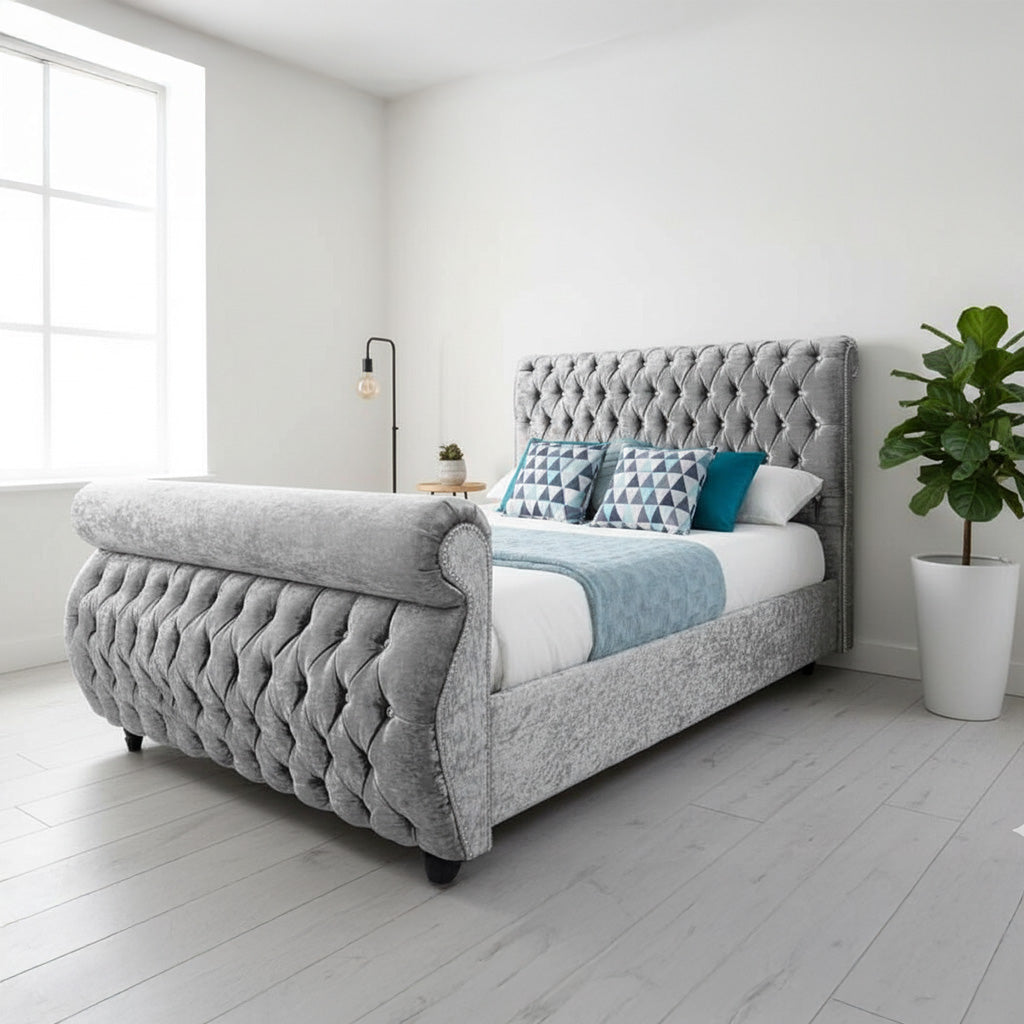 Heronwood Chesterfield Bed